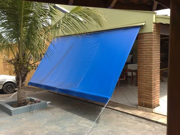 Toldo cortina retrátil