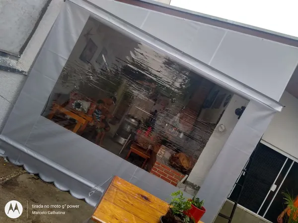 Toldo alpargata instalado